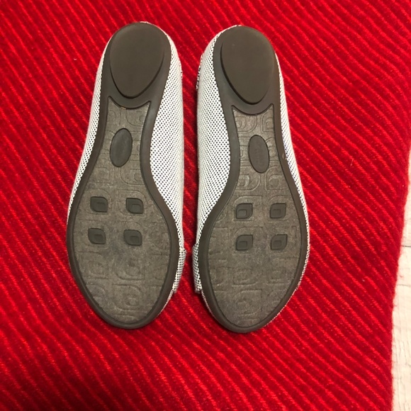 Navy and white woven flats - Picture 5 of 6